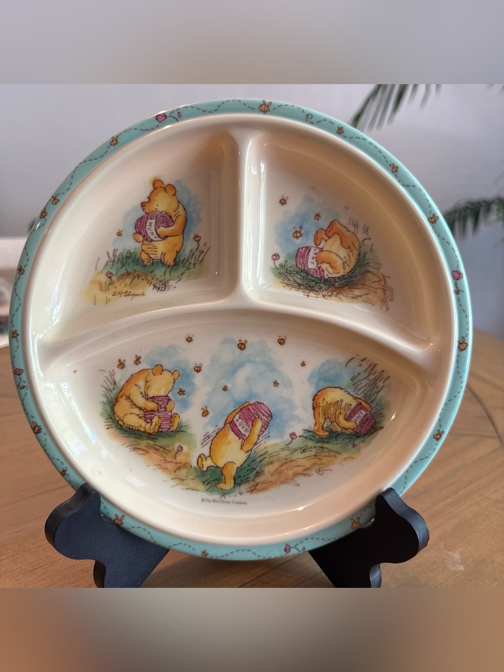vtg Selandia Winnie the Pooh Divided Plate Melamine Classic Pooh Taiwan Nursery